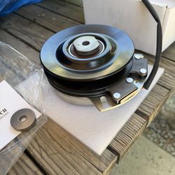 Electric PTO Blade Clutch Replacement