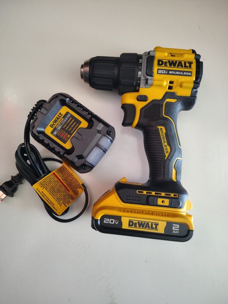 DeWalt 20v Drill Driver With Battery And Charger 