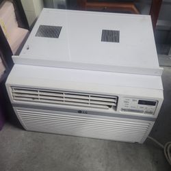 LG Electronics
8,000 BTU  Window Air Conditioner LW8015ER with ENERGY STAR