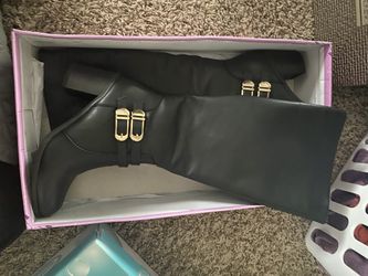 Woman’s Boots