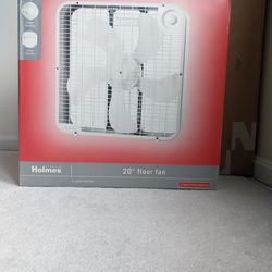 Holmes 20" Box Fan

Excellent condition.
Pickup only in Mayfield Heights. Thanks.