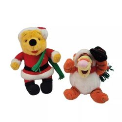 Vintage Disney Winnie The Pooh & Tigger Plush Stuffed Animals Toys 1995 & 2000