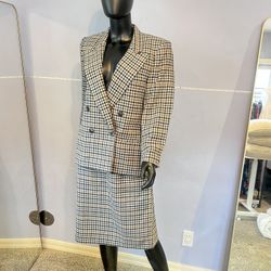 Jones New York 2-Piece Size 12P Jacket Skirt Suit Set in Black And Cream Plaid