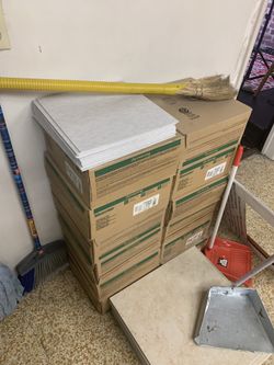 Armstrong Tiles -Bio-Based Ashen Gray