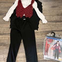 Boys size 6 vampire Halloween costume 