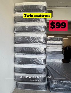Twin size pillow top mattress