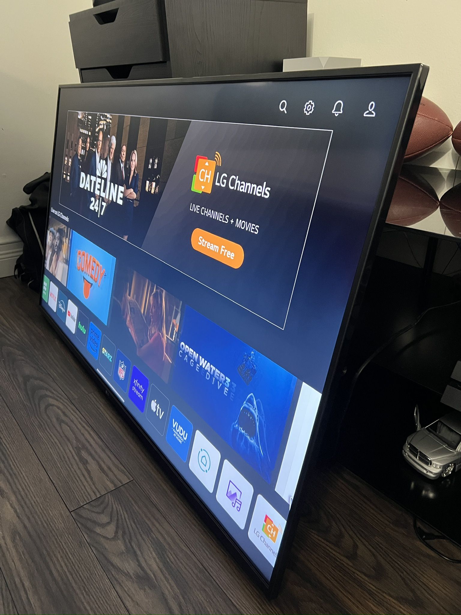 LG 55in Smart Tv