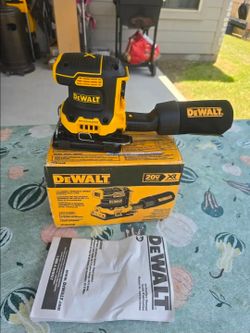 🔥$100 FIRM PRICE🔥 DeWalt DCW200B 20V MAX XR Brushless 1/4 Sheet Variable Speed Sander (Tool Only)