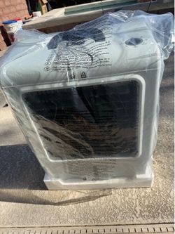 Evaporative cooler/ swamp cooler