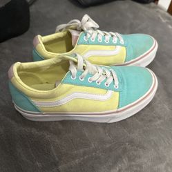 Vans Size 3