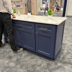 Kitchen island