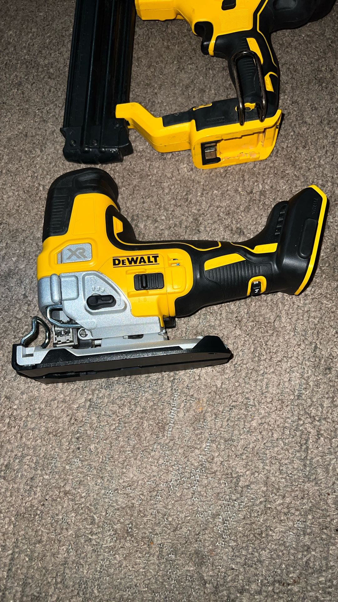 Dewalt 20v MAX XR Brushless 18 Ga. Nailer and Jigsaw Like New Tools Only