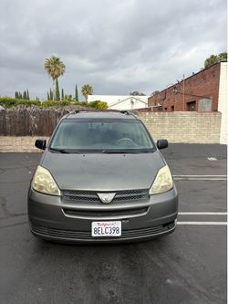 2005 Toyota Sienna