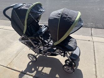 Grace double stroller good condition