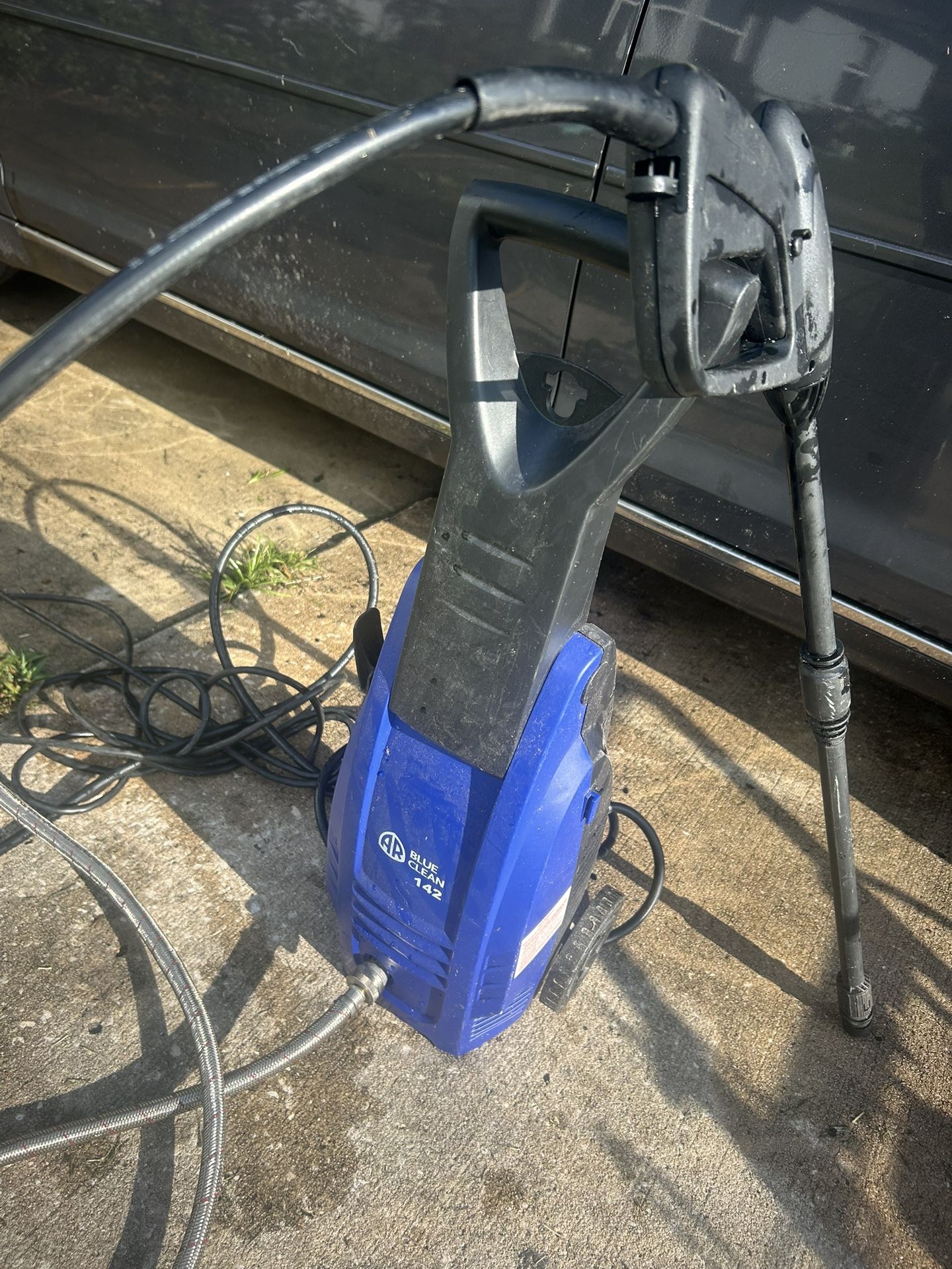 Pressure washing electric 1800 PSI It works perfectly