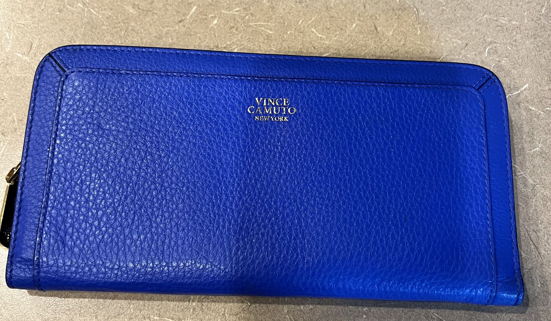Vince Camuto  Leather Wallet