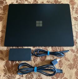 Microsoft Surface Laptop