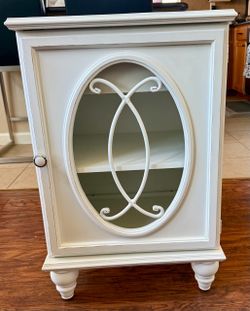 White Wood Cabinet with Oval Door