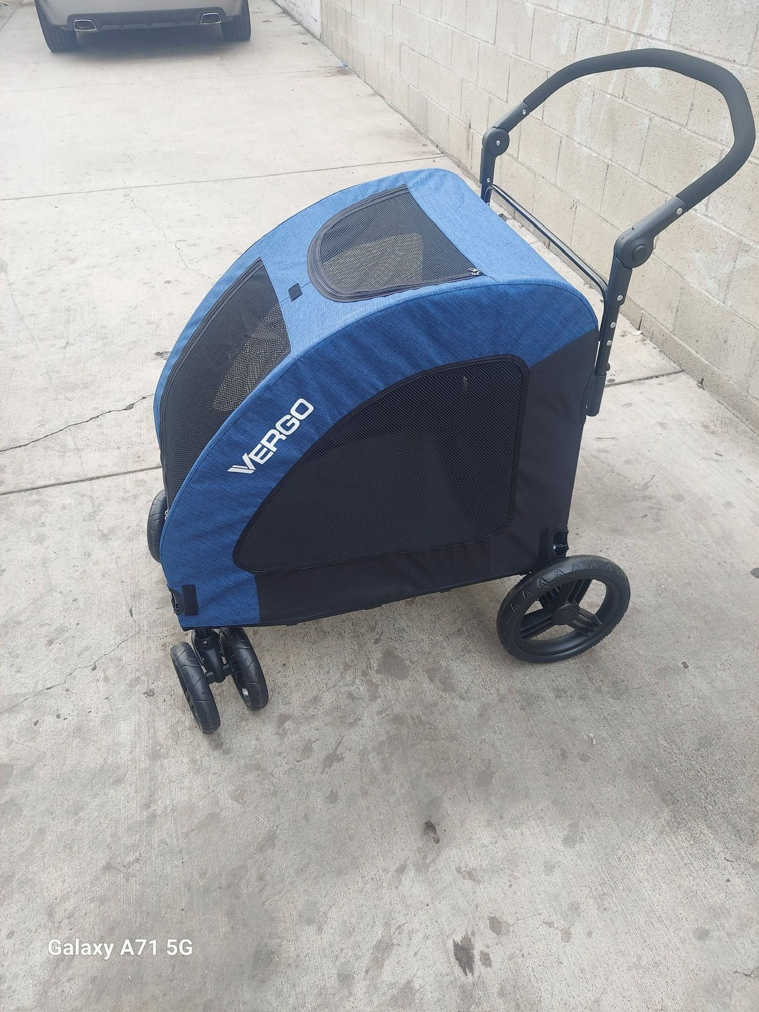 DOG STROLLER