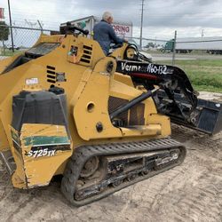 2017 VERMEER, S725TX Skid Steers - Track, New Sprockets, New 7 in Tracks,New, Belts, Manual Coupler, 36 in Bucket, Financing & Delivery Available 