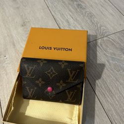 LV Wallet Brand New Box 
