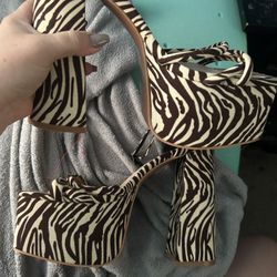Zebra High Heels… Like New..