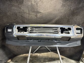 18-20 Ford F150 OEM Chrome Bumper assembly FRONT