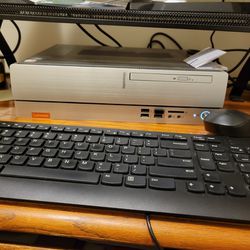 Lenovo IDEA CENTRE Deaktop Computer