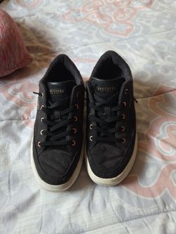 Tenis shoes