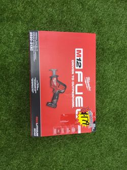 Milwaukee M12 FUEL Hackzall Reciprocating Saw Kit