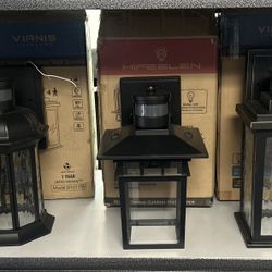 Outdoor Wall Lantern