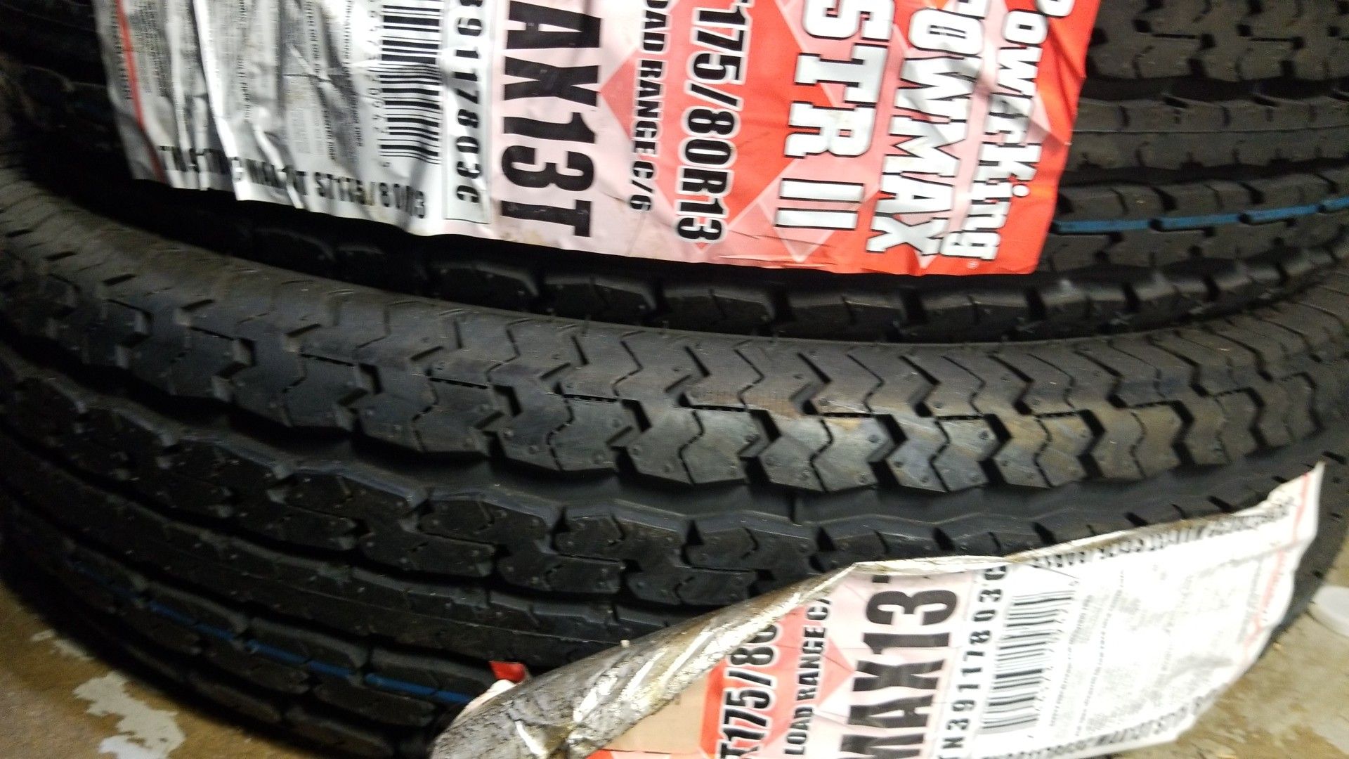 2 trailer tires st175/80R13 load range c