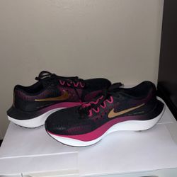 Nike Women Running Zoomx Shoes