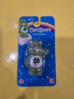 Care Bears Good Luck Bear Collectible 2.5 inch Figurine  2004 NEW!