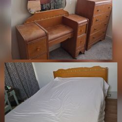 Vintage Art Deco Waterfall 4-Piece Bedroom Set (Vanity, Mirror, Dresser, Bed Frame)