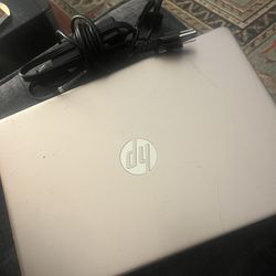 HP Laptop 14-fq0030nr