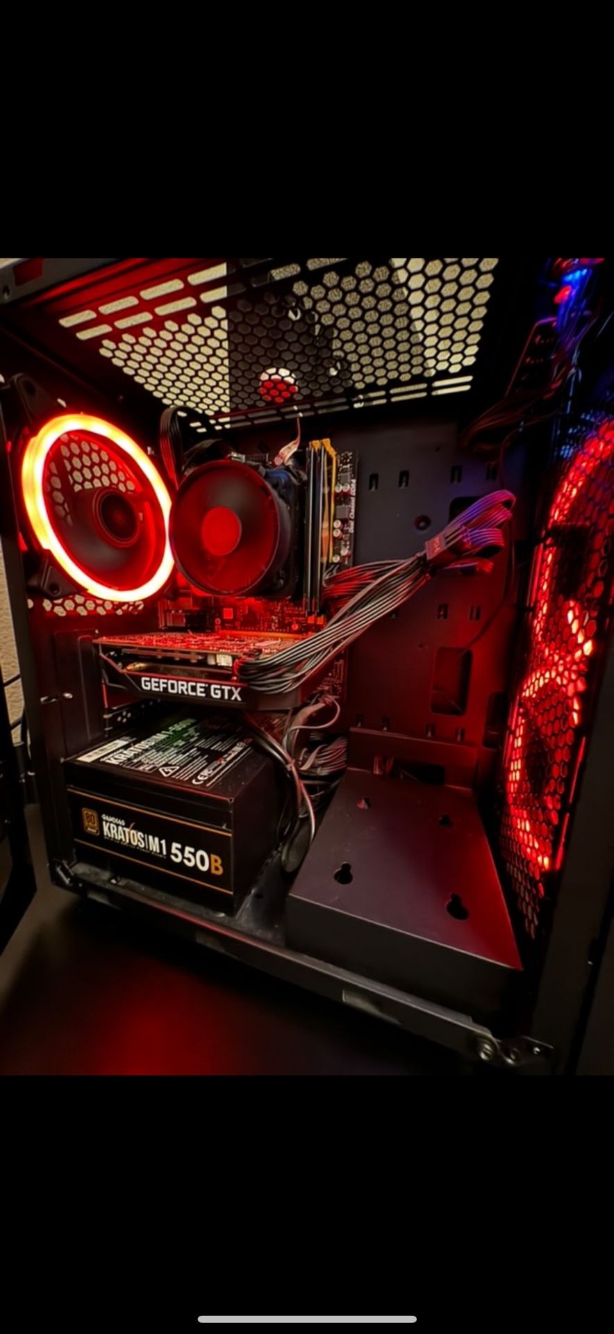 • Custom Gaming PC - Ryzen 5 + GTX 1660 - Great for 1080p Gaming!
