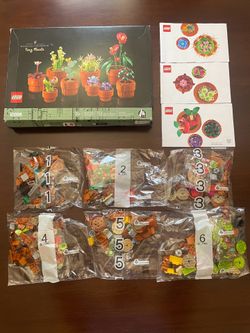 LEGO Botanicals Tiny Plants Set