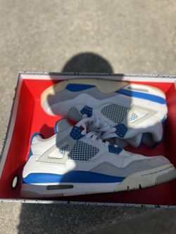 Jordan 4 Retro Military Blue