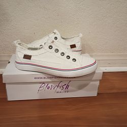 Blowfish women's size 8