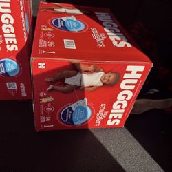 Huggies Diapers Pampers 