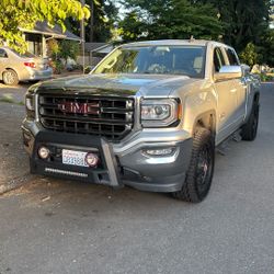 2017 GMC Sierra