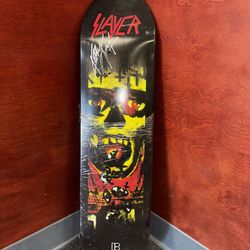 Plan b slayer board signed by Kerry king