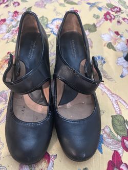 Croft and Barrow comfortable short heels