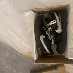 Off white dunks lot 50