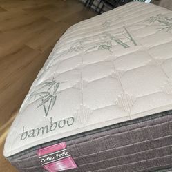TWIN BAMBOO MATRESS  