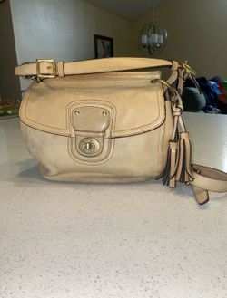 COACH LEGACY WILLIS LEATHER HANDBAG IN BRITISH TAN Style No. K1(contact info removed)2