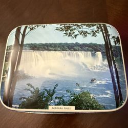 Riley’s Toffee Tin (Riley Brothers), Vintage