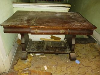 Antique Leaf table