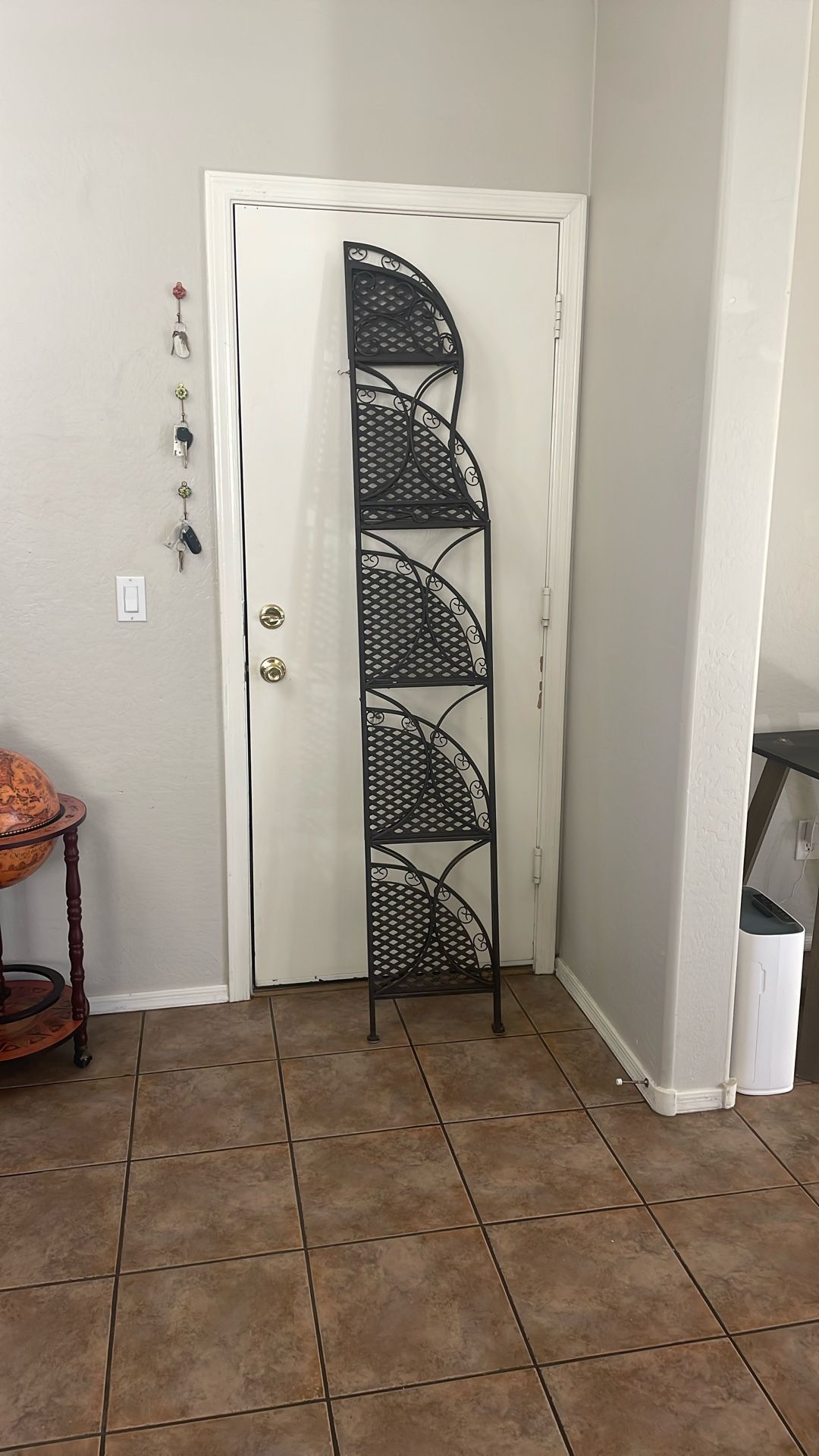 Foldable Metal Corner Shelf